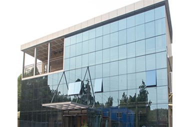 集裝箱做的辦公樓，辦公環(huán)境美美的！